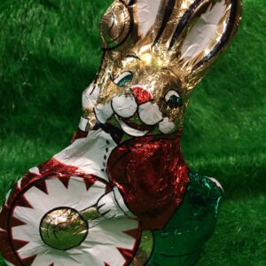 Osterhase mit Trommel (110 Gramm)