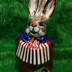 Osterhase mit Ziehharmonika (110 Gramm)