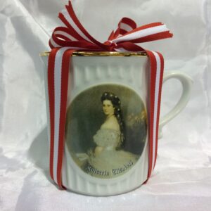 Gefüllte Sissi-Tasse (6 Stück Mozartkugeln)